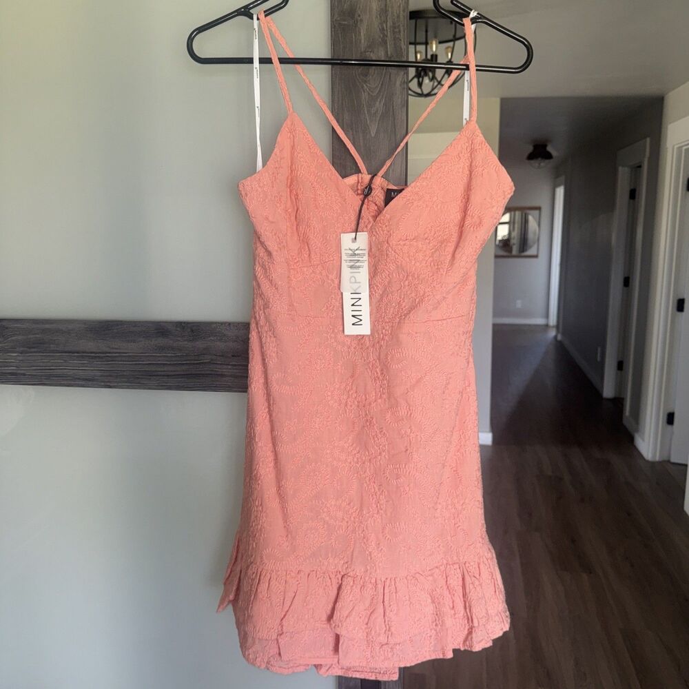 MinkPink Women’s Mini Spaghetti Strap Dress Size L Open Back Ruffle Cotton NWT